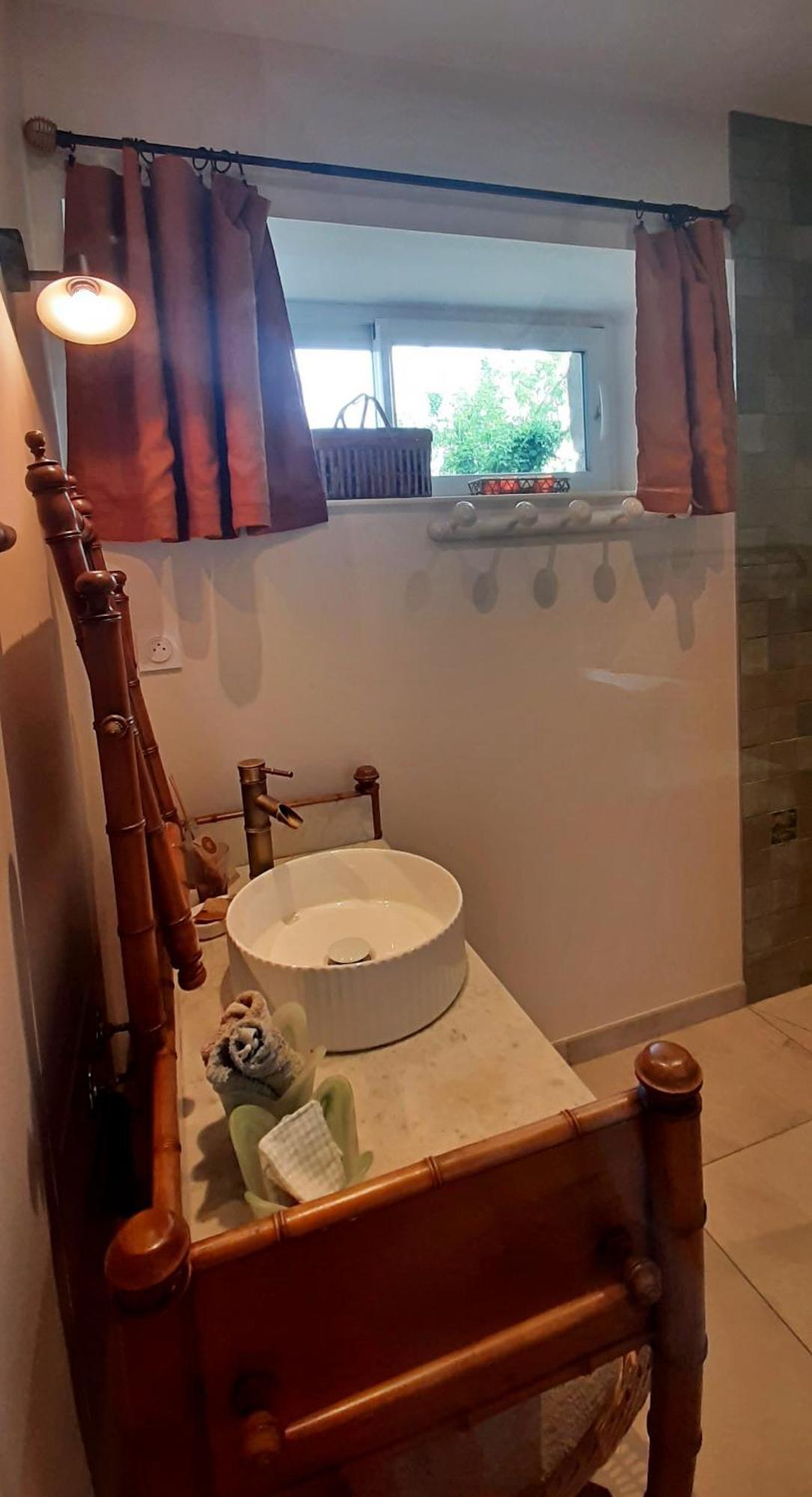Les Jardins De Nanine Bed & Breakfast Lapleau Luaran gambar